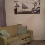 Kule Gule Huset * سفولفير
