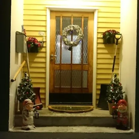 Kule Gule Huset Проживание в семье *